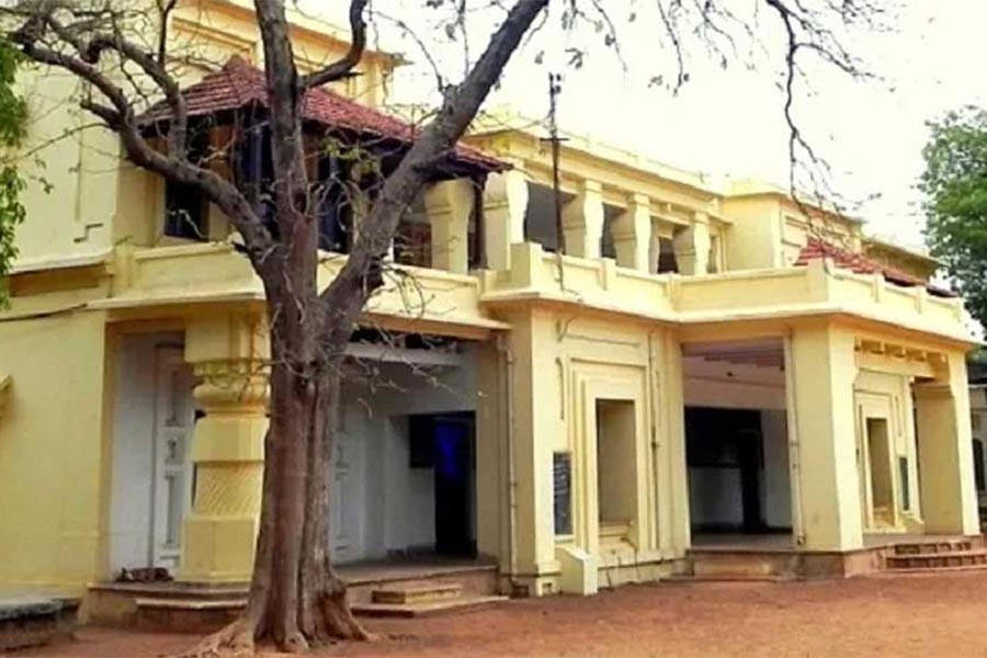 Visva-Bharati University.