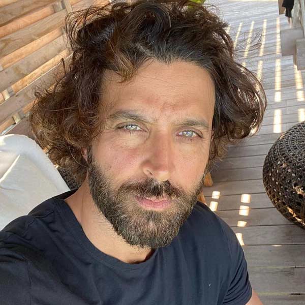 Net Worth Of Hrithik Roshan Meet The Bollywood Actor Hrithik Roshan With Net Worth 3101 Crore 9398