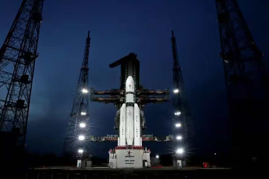 What are the other space missions ISRO is planning after Chandrayaan-3