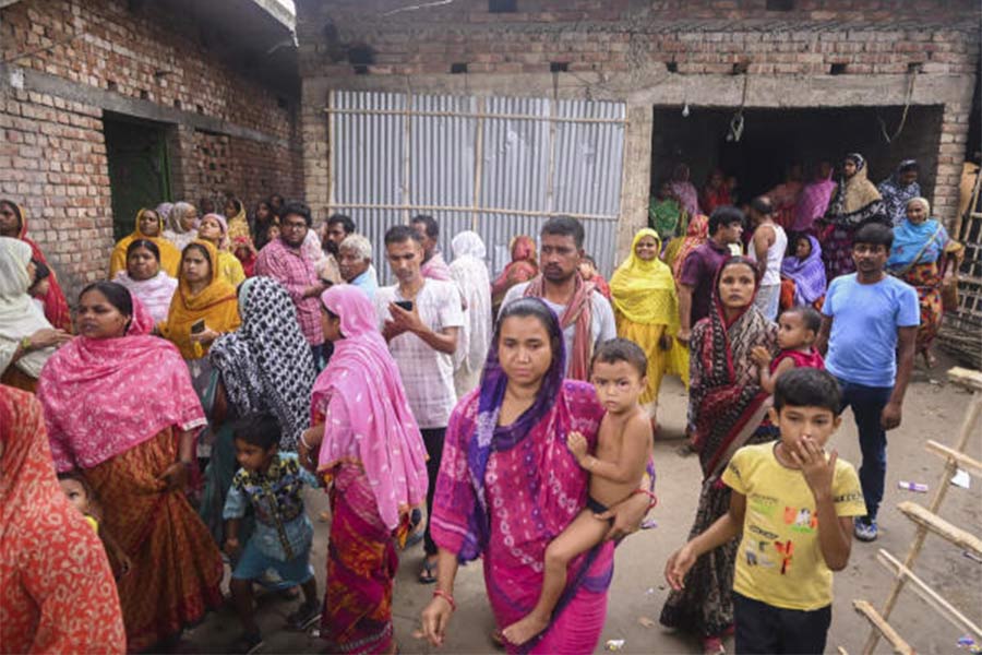Families of Dead Migrant workers are traumatized after the bridge collapse Incident at Mizoram