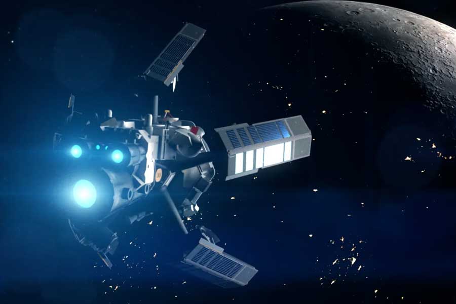 কিন্তু পৃথিবীতে এনে কী করা হয় ওই ব্যাগগুলি? নাসা বলছে, জ্বালিয়ে দেওয়া হয়। তবে আগুন লাগিয়ে নয়। পৃথিবীর আবহাওয়া মণ্ডলে প্রবেশ করার মুহূর্তে মহাকাশযান থেকে ফেলে দেওয়া হয় সেগুলি। আবহাওয়া মণ্ডলের ঘর্ষণেই পুড়ে ছাই হয়ে যায় ব্যাগগুলি।