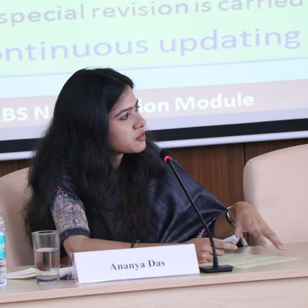 ইউপিএসসির জন্য এক বছরেরও কম সময় প্রস্তুতি নেন অনন্যা। ২০১৪ সালের মাঝামাঝি দিল্লি যান। রাষ্ট্রবিজ্ঞান নিয়ে পড়াশোনা করেন। অগস্টে প্রিলিমিনারি পরীক্ষায় পাশ করেন। ডিসেম্বরে বসেন মূল লেখার পরীক্ষায়। পরের বছর অর্থাৎ ২০১৫ সালের মার্চ এপ্রিলে হয় ইন্টারভিউ। তার পরেই প্রকাশিত হয় রেজাল্ট। দেশের মধ্যে ১৬তম স্থান অধিকার করেন তিনি।  