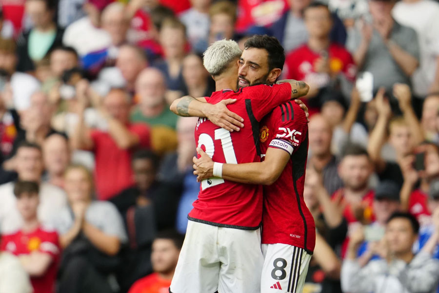 Manchester United wins against Nottingham Forest in EPL
