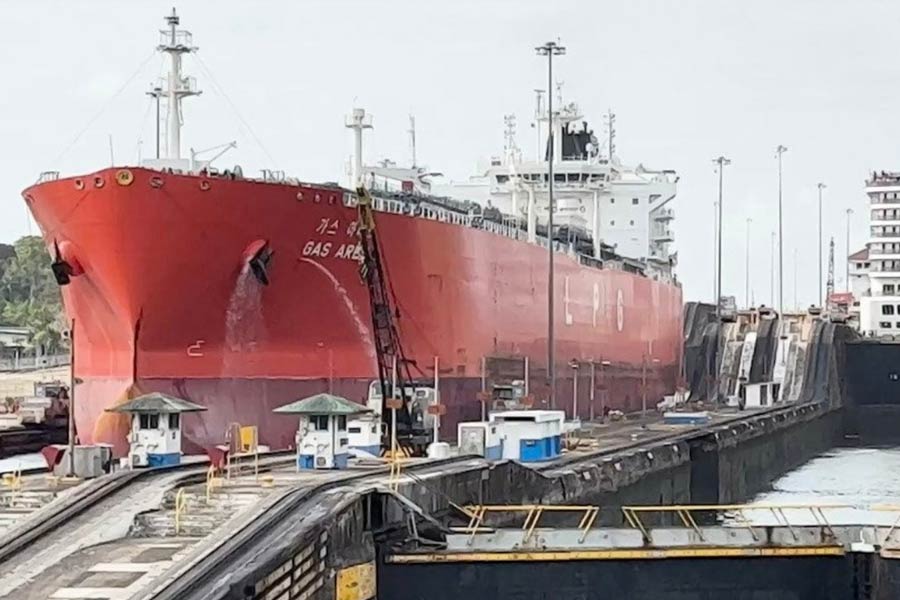 Worst jam is seen in Panama Canal now a day because of climate change