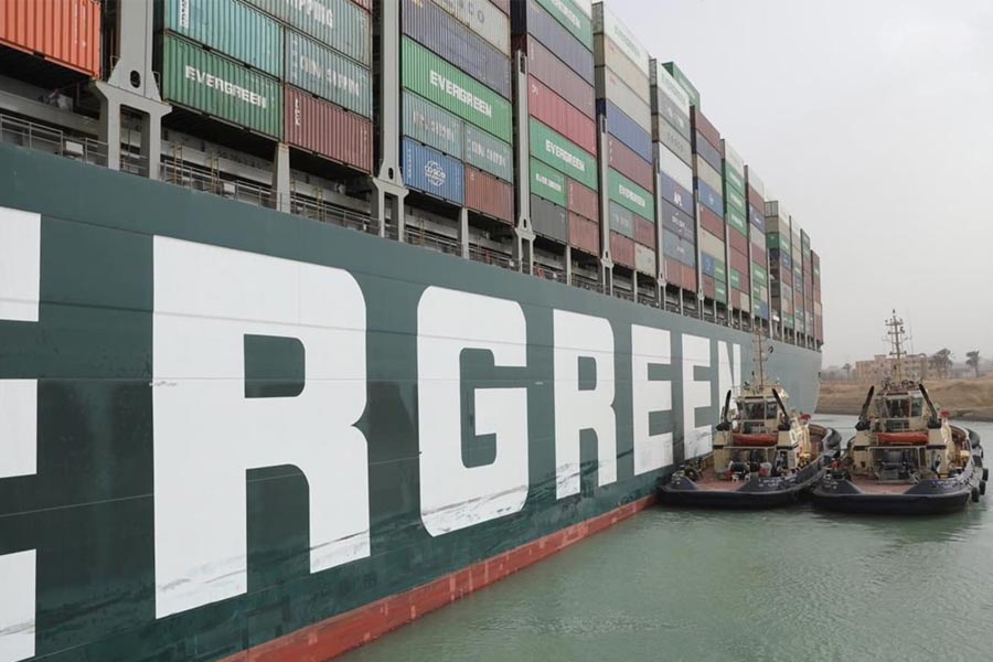 Worst jam is seen in Panama Canal now a day because of climate change