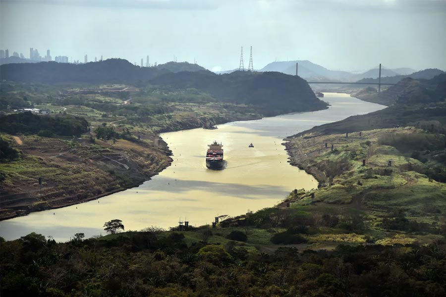 Worst jam is seen in Panama Canal now a day because of climate change