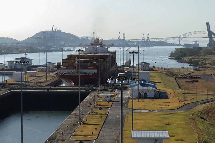 Worst jam is seen in Panama Canal now a day because of climate change