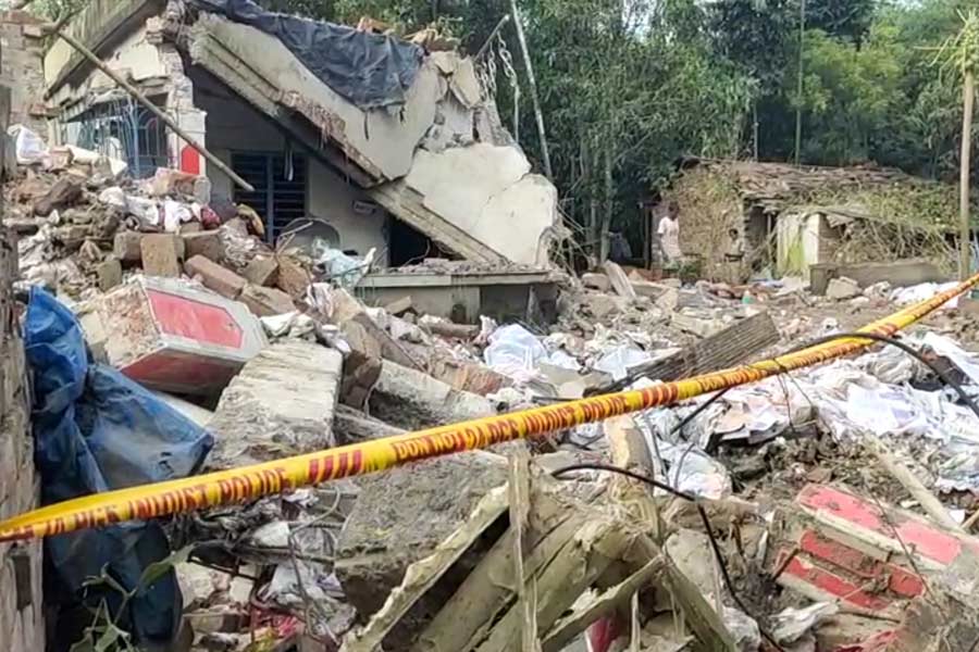 One body and some body parts found in Dattapukur blast area on Monday morning