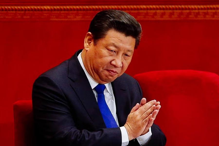 Economic slowdown might bring Lost Decade situation of Japan in China.