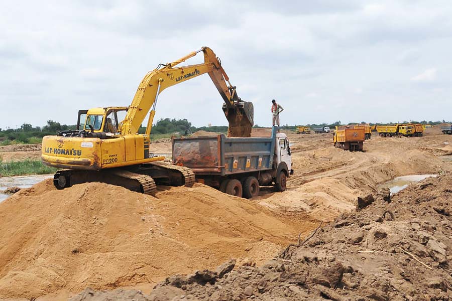 image of sand mining