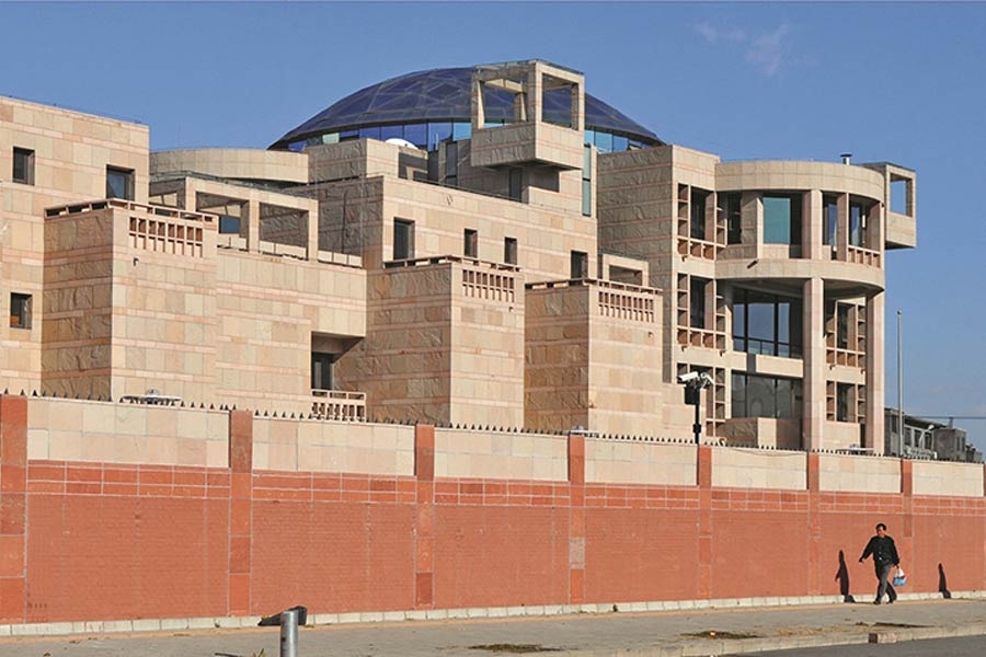 All you need to know about Geetika Srivastava, first woman to get charge of Indian High Commission in Pakistan