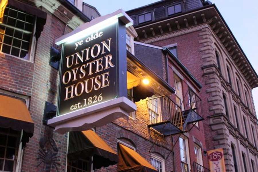 আমেরিকার বস্টনে রয়েছে ইউনিয়ন ওয়েস্টার হাউস। ১৮২৬ সালে এটি তৈরি হয়।