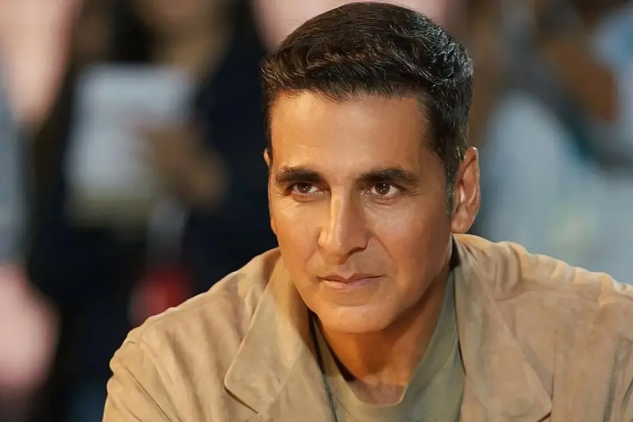 Meet the most successful bollywood actor who has earned 8000 crore rupees from the box office 