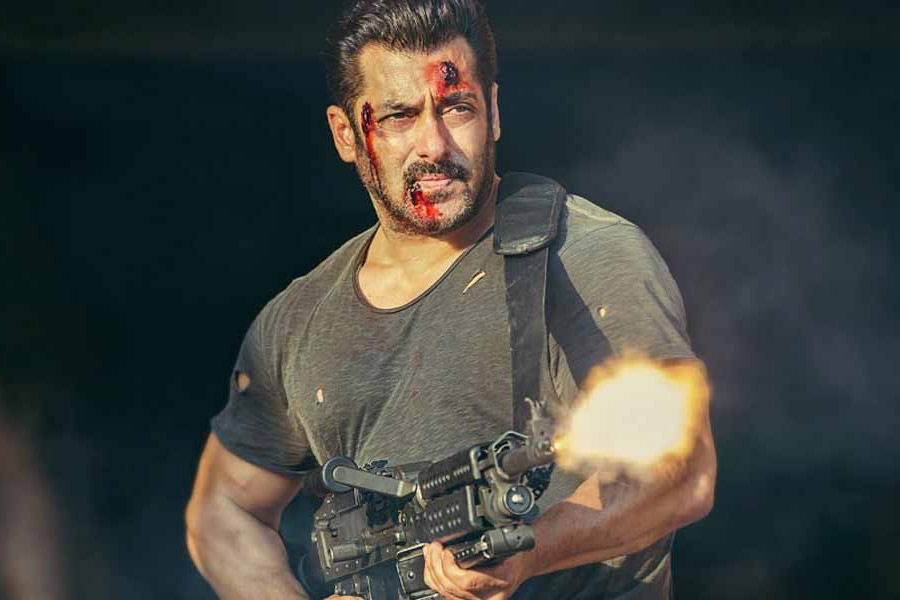 Meet the most successful bollywood actor who has earned 8000 crore rupees from the box office 