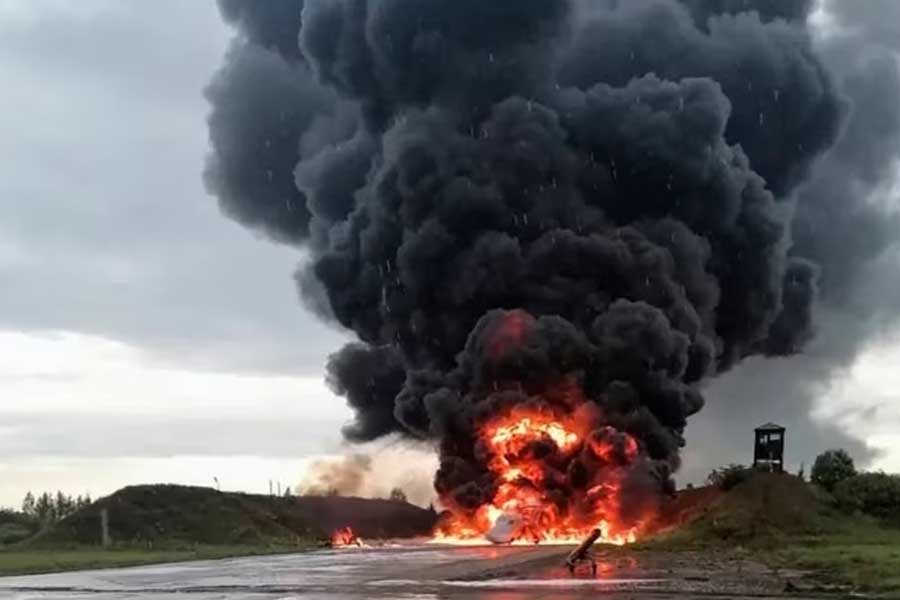 Massive fire at Russian bordering Estonia after drone attack, Planes damaged