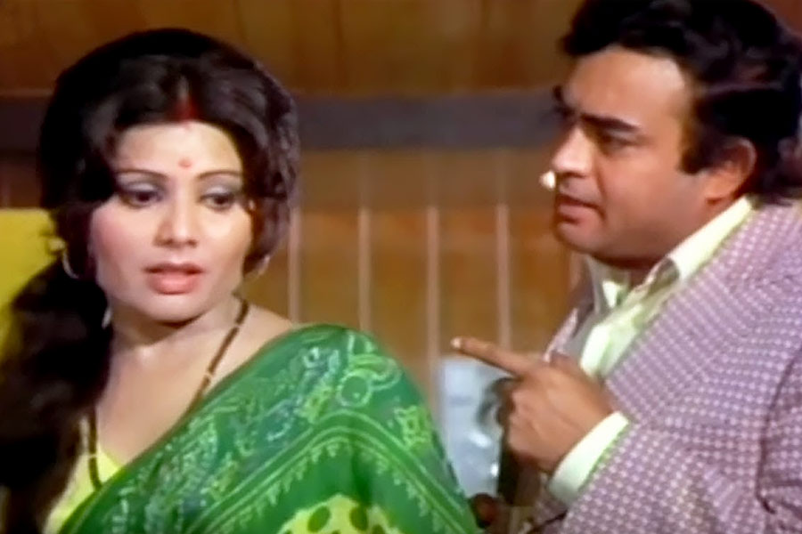 Sulakshana Pandit and Sanjeev Kumar