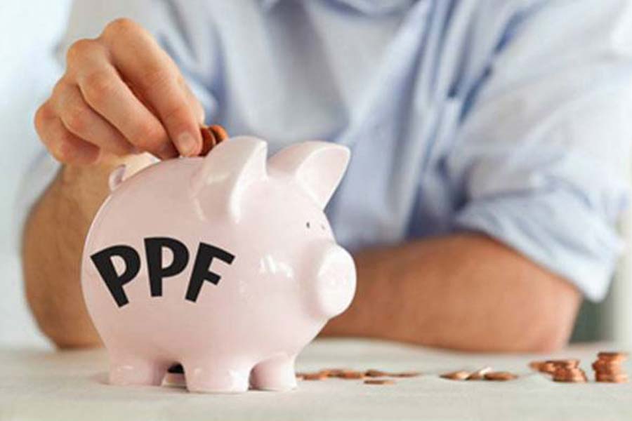 What is the right time to deposit money in ppf account of every month