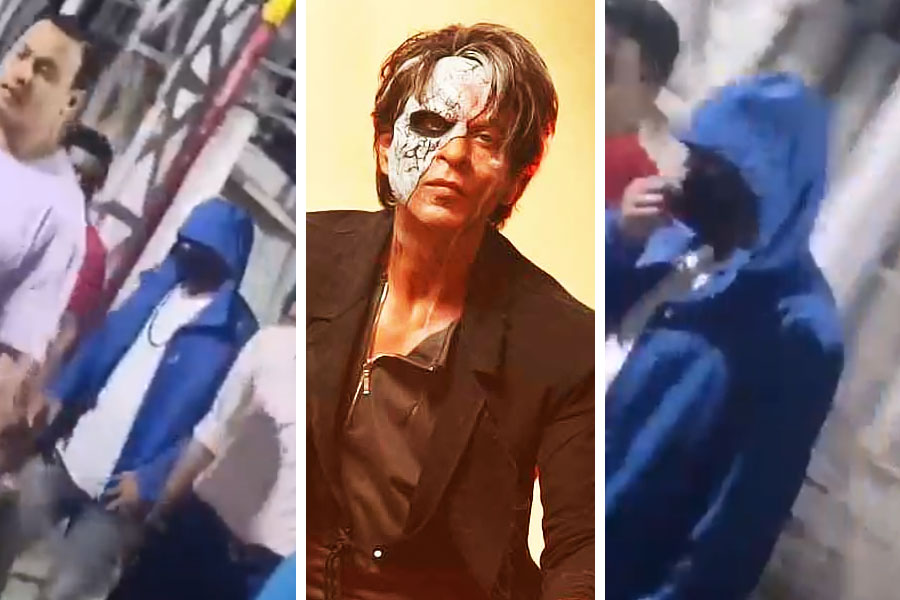 Shah Rukh Khan offered prayer to vaishno devi mandir ahead jawan release