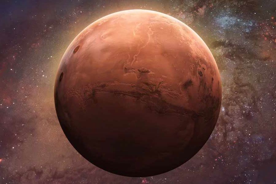 A volcano in the Mars was once surrounded by water.