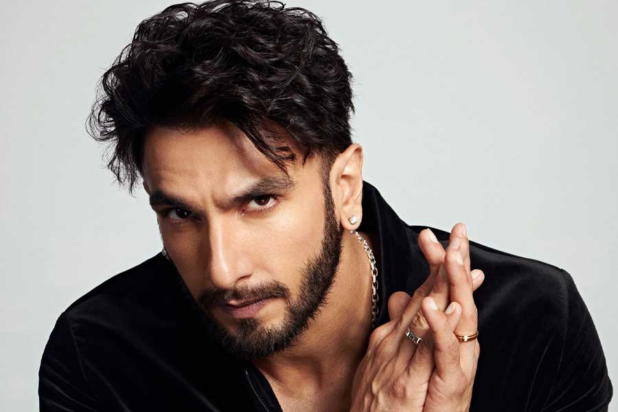 Bollywood actor Ranveer Singh said he will give his best shot for Don 3