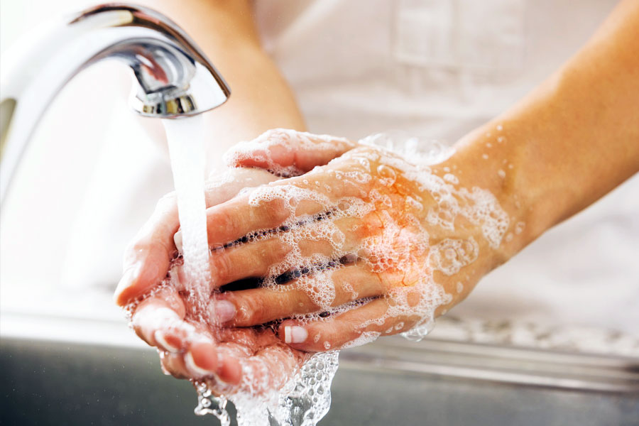Can frequently washing hands cause eczema.