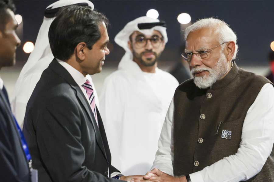 PM Narendra Modi likely raise issue of release of 8 Ex-Navy Officers from Qatar who have got death penalty