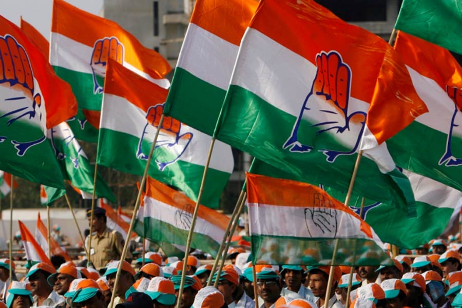 Why congress is failed to hold power in Chhattisgarh, what are the reasons