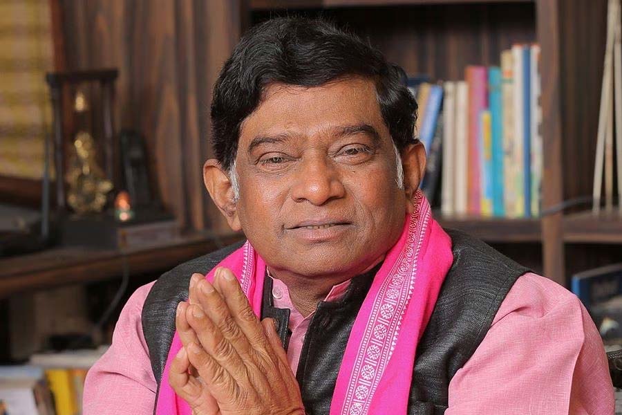 Why congress is failed to hold power in Chhattisgarh, what are the reasons