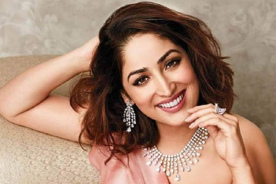 Why Yami Gautam starts her day with a glass of hot turmeric water.