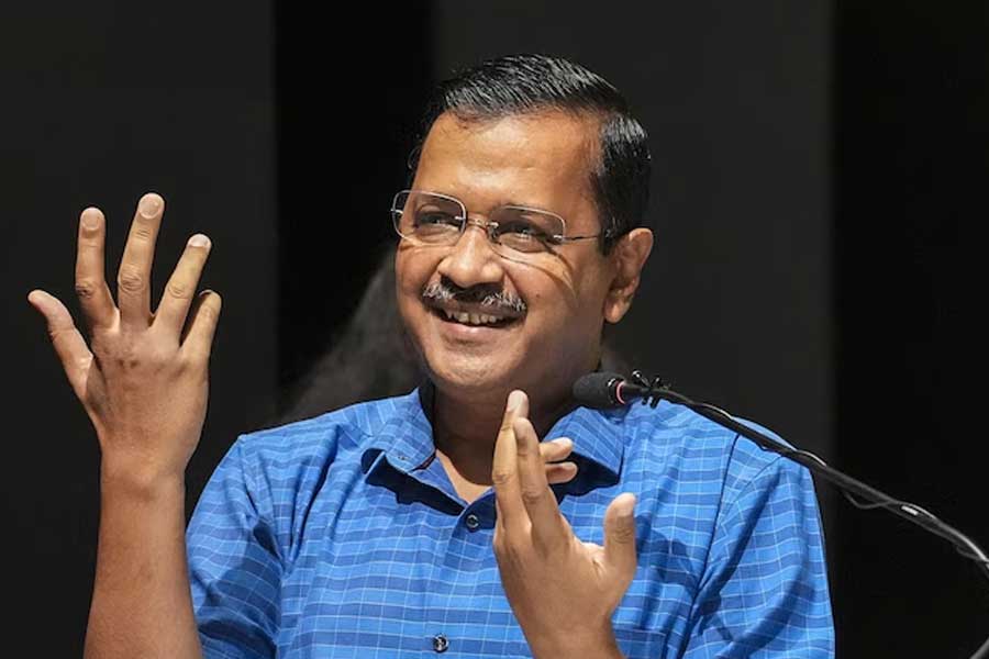 পঞ্জাব এবং দিল্লিতে ক্ষমতায় রয়েছে অরবিন্দ কেজরীওয়ালের আম আদমি পার্টি (আপ)। উত্তর ভারতে এক মাত্র হিমাচল প্রদেশেই একার জোরে ক্ষমতায় রয়েছে কংগ্রেস। 