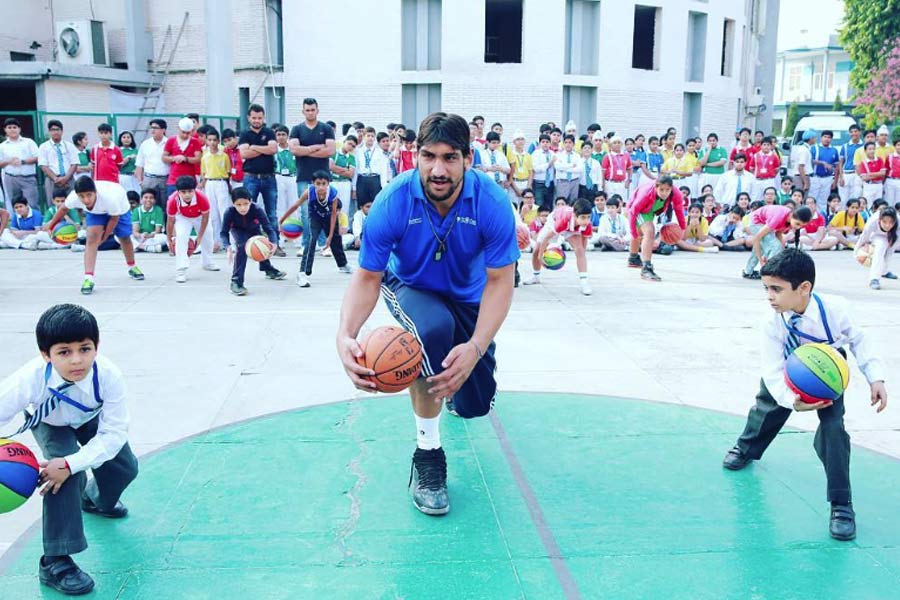  AEW's Satnam Singh shows why he is not like other Indian wrestlers like The Great Khali