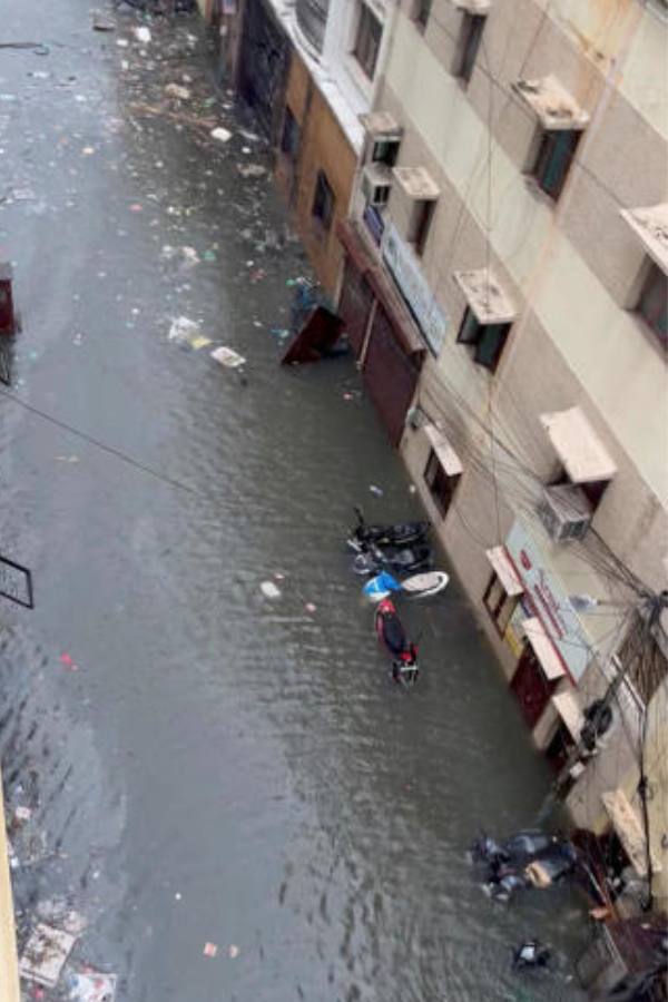 ৭ ডিসেম্বর, বৃহস্পতিবারও দক্ষিণ বঙ্গের কিছু জেলায় হালকা বৃষ্টির সম্ভাবনা রয়েছে।