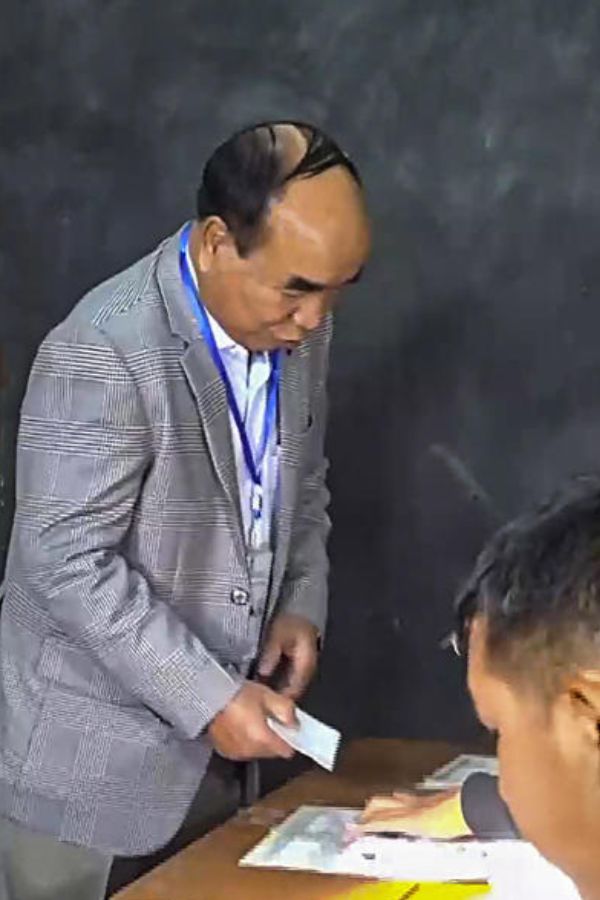 ঘটনাচক্রে, সে সময় মিজ়ো বিদ্রোহীদের অন্যতম নেতা ছিলেন জ়োরামথাঙ্গা। শান্তিচুক্তির পরে মিজ়োরামের মুখ্যমন্ত্রী হয়েছিলেন লালডেঙ্গা।