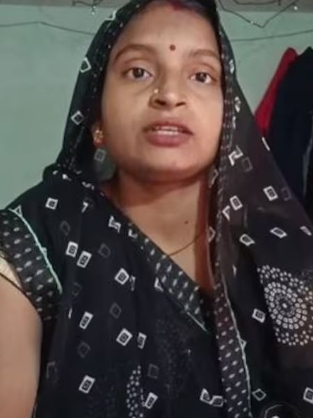 Dehati Madam from Uttar pradesh teaching English through her YouTube channel, creates stir on internet dgtl