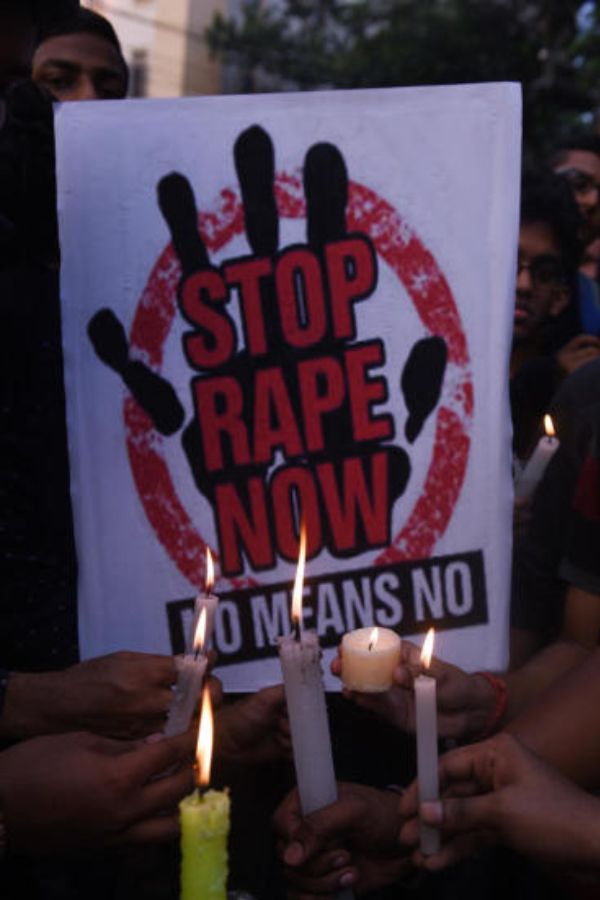 দেশে ২০২২ সালে ধর্ষণের ঘটনাও ঘটেছে ২৮,৫৪৫টি। আগের বারের তুলনায় প্রায় আড়াই হাজার বেশি। সব থেকে বেশি ধর্ষণের ঘটনা (৫,৩৯৯) নথিভুক্ত হয়েছে রাজস্থানে। দ্বিতীয় উত্তরপ্রদেশ। 