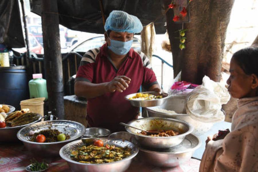 ভিডিয়োর শেষে দেখা যায় সমর্থকদের উচ্ছ্বাস। এমনকি ‘জয় শ্রী রাম’ ধ্বনি দিতেও দেখা যায় সমর্থকদের। 