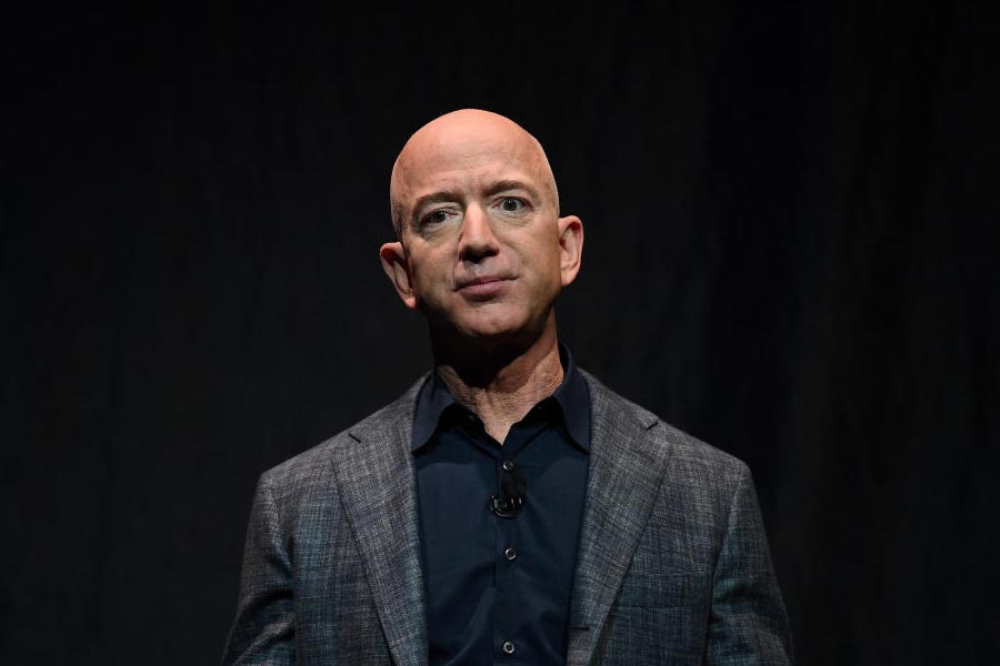 Jeff Bezos is building a 500ft clock which will tick once a year for 10,000 years