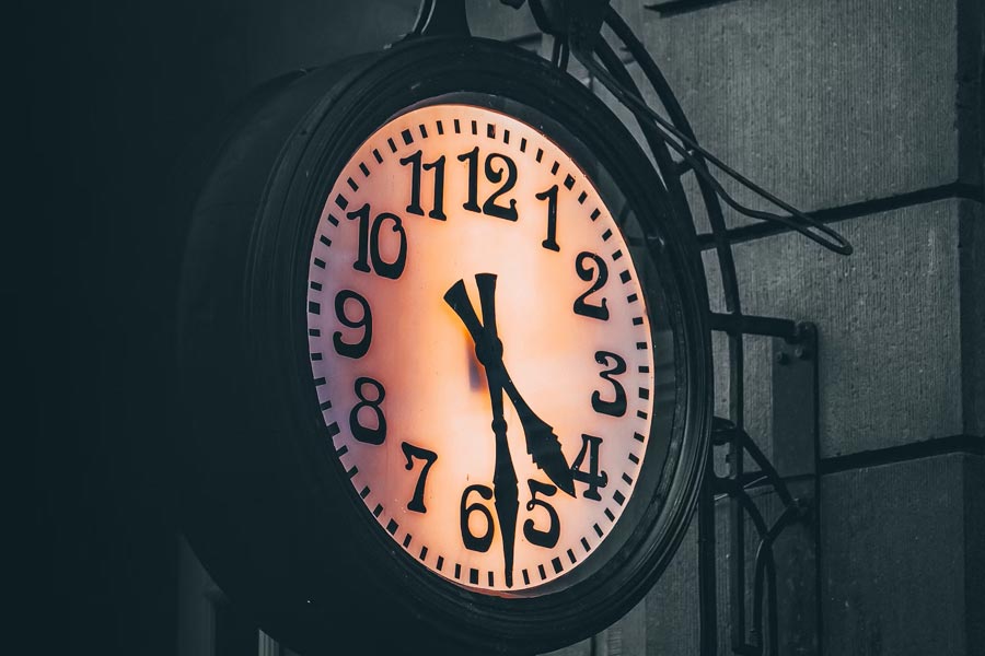 Jeff Bezos is building a 500ft clock which will tick once a year for 10,000 years