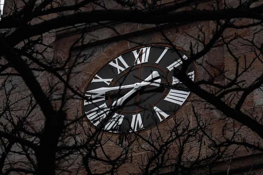 Jeff Bezos is building a 500ft clock which will tick once a year for 10,000 years