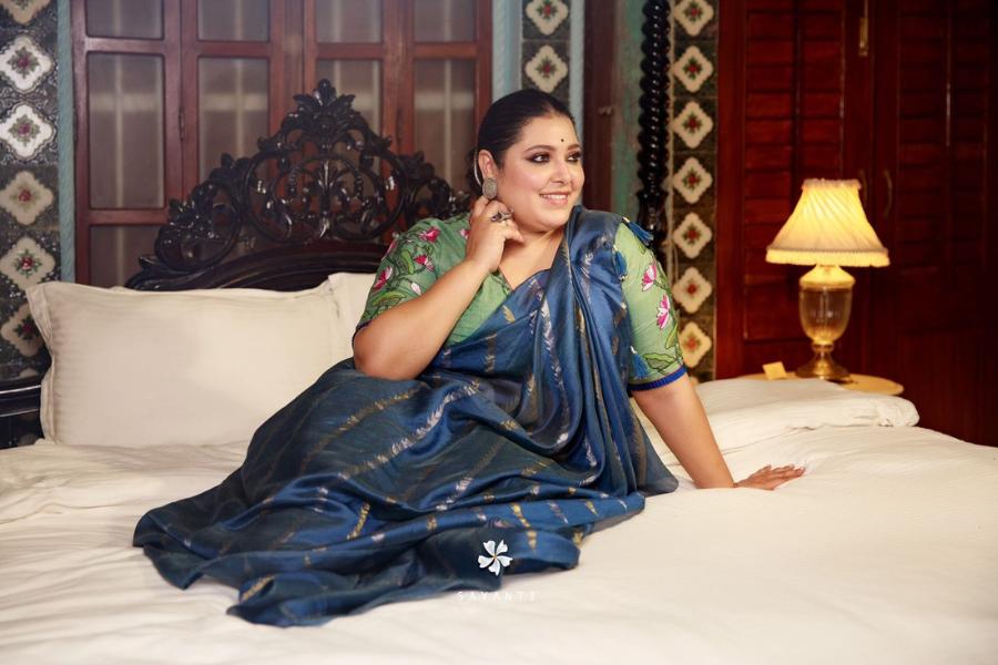 তারই মধ্যে আরেক সুখবর। তিন নম্বর বিয়ের তোড়জোড় করছেন অভিনেত্রী। খবর দিচ্ছে আনন্দবাজার অনলাইন।  