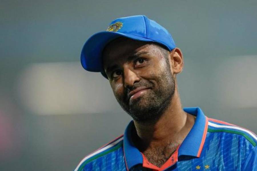 ২০২৩ সালে ভারতের হয়ে প্রতিটি টি-টোয়েন্টি ম্যাচের জন্য ৩ লক্ষ টাকা করে ম্যাচ ফি দিয়েছে ভারতীয় ক্রিকেট বোর্ড। সুতরাং যিনি যত বেশি ম্যাচ খেলেছেন তাঁর রোজগার বেশি। দেখে নিন তালিকায় কারা রয়েছেন।  