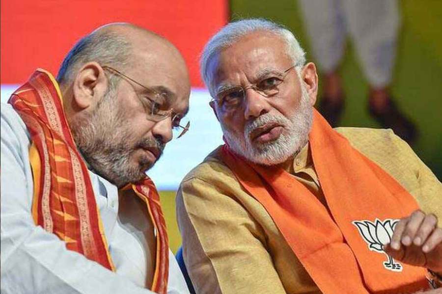 রাজস্থানের বিধানসভা ভোটে সাত সাংসদকে প্রার্থী করেছিল বিজেপি। তালিকায় ছিলেন অলিম্পিক্স পদকজয়ী প্রাক্তন শুটার তথা জয়পুর গ্রামীণ কেন্দ্রের সাংসদ এবং প্রাক্তন কেন্দ্রীয় মন্ত্রী রাজ্যবর্ধন রাঠৌর।
