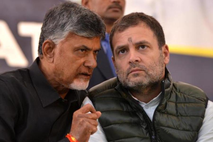 ‘ইন্ডিয়া’র শীর্ষ নেতৃত্বকে আমন্ত্রণ জানানোর পাশাপাশি বৃহস্পতিবারের শপথগ্রহণ অনুষ্ঠানে আমন্ত্রণ জানানো হয়েছে তেসঙ্গানার বিদায়ী মুখ্যমন্ত্রী তথা বিআরএস নেতা কে চন্দ্রশেখর রাও (কেসিআর) এবং অন্ধ্রপ্রদেশের মুখ্যমন্ত্রী জগন্মোহন রেড্ডি এবং সে রাজ্যের প্রাক্তন মুখ্যমন্ত্রী তথা টিডিপি নেতা চন্দ্রবাবু নায়ডুকেও।