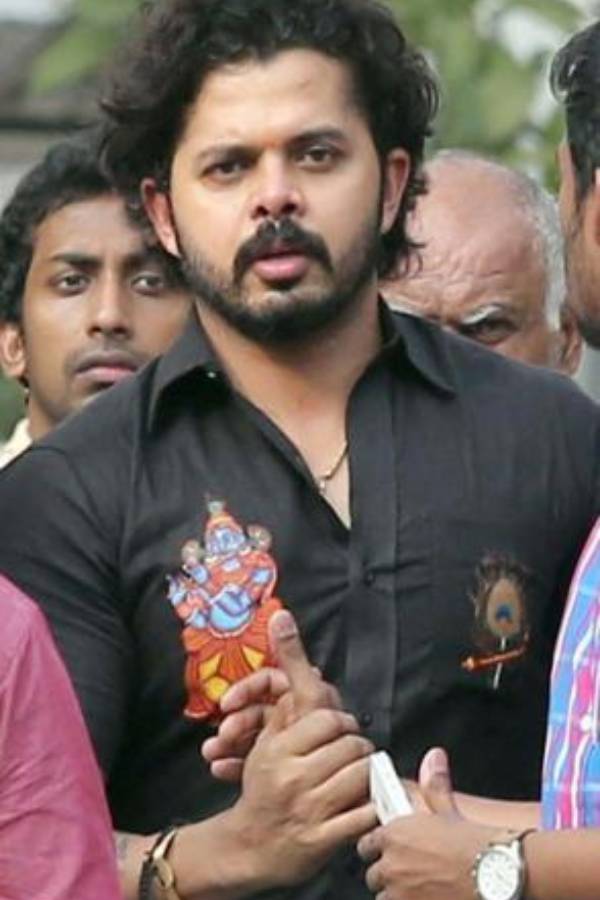 S Sreesanth and KKR mentor Gautam Gambhir got involved in a heated argument during Legends Cricket League