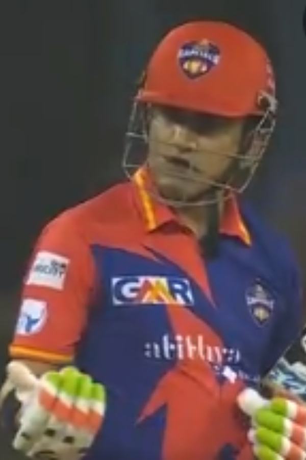 S Sreesanth and KKR mentor Gautam Gambhir got involved in a heated argument during Legends Cricket League