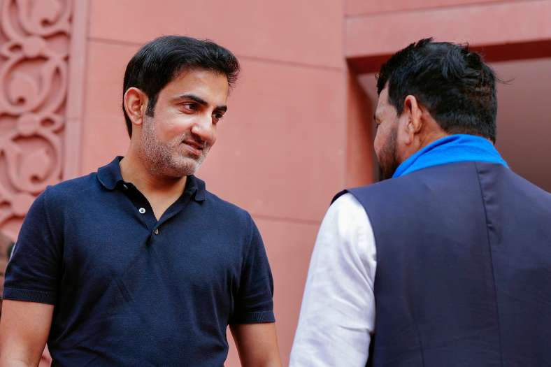 S Sreesanth and KKR mentor Gautam Gambhir got involved in a heated argument during Legends Cricket League
