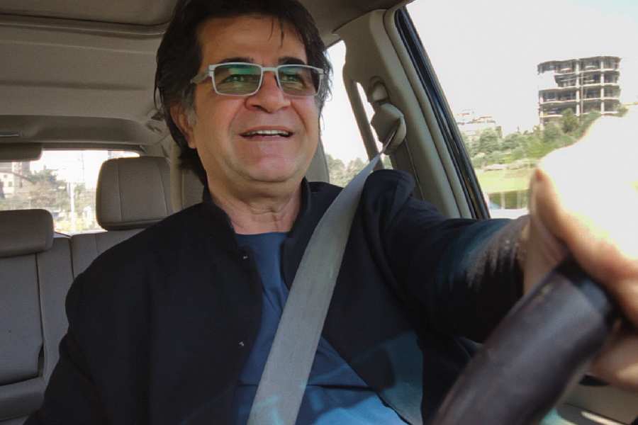 Kolkata filmmaker Sreemoyee Singh’s documentary film And, Towrads Happy Alleys will be shown in KIFF 2023.