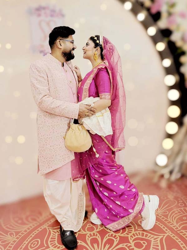 Tollywood actor sandipta sen’s wedding dress combine tradition with comfort.