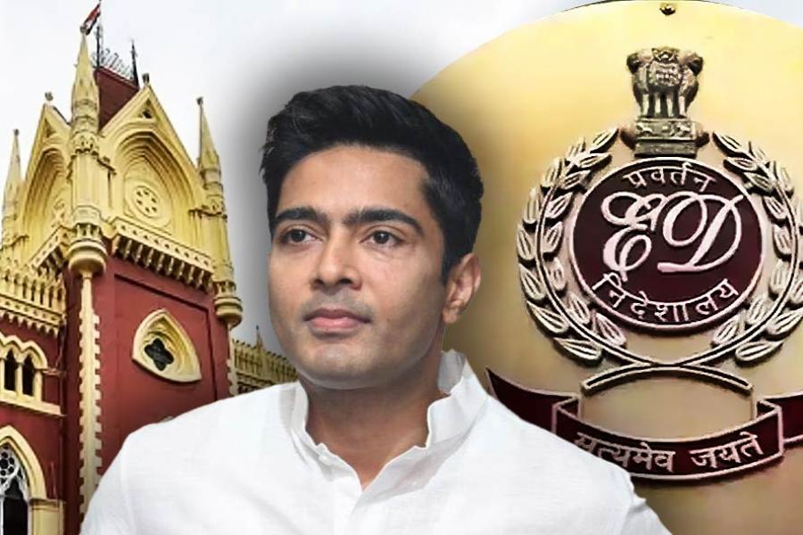 ডিভিশন বেঞ্চ জানিয়েছিল, তদন্তের স্বার্থে তথ্য এবং নথি না দিলে তার প্রভাব সাংঘাতিক হতে পারে। এমনকি, এ নিয়ে জনসাধারণের মনে এর বিরূপ প্রভাব পড়তে পারে।