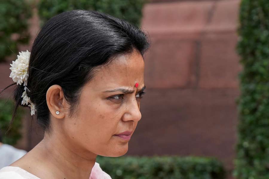 Timeline on Mahua Moitra's 'Cash For Query' case controversy